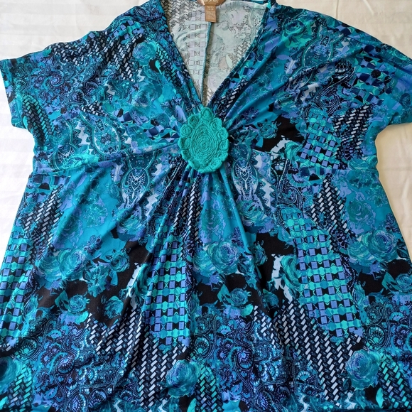 White Stag XL Short Sleeved Pull Over Top - Picture 7 of 9